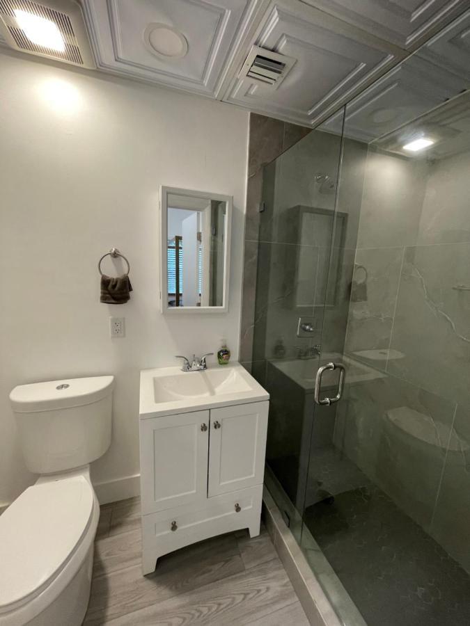 Modern Riverview Apartments Форт Лодърдейл Екстериор снимка